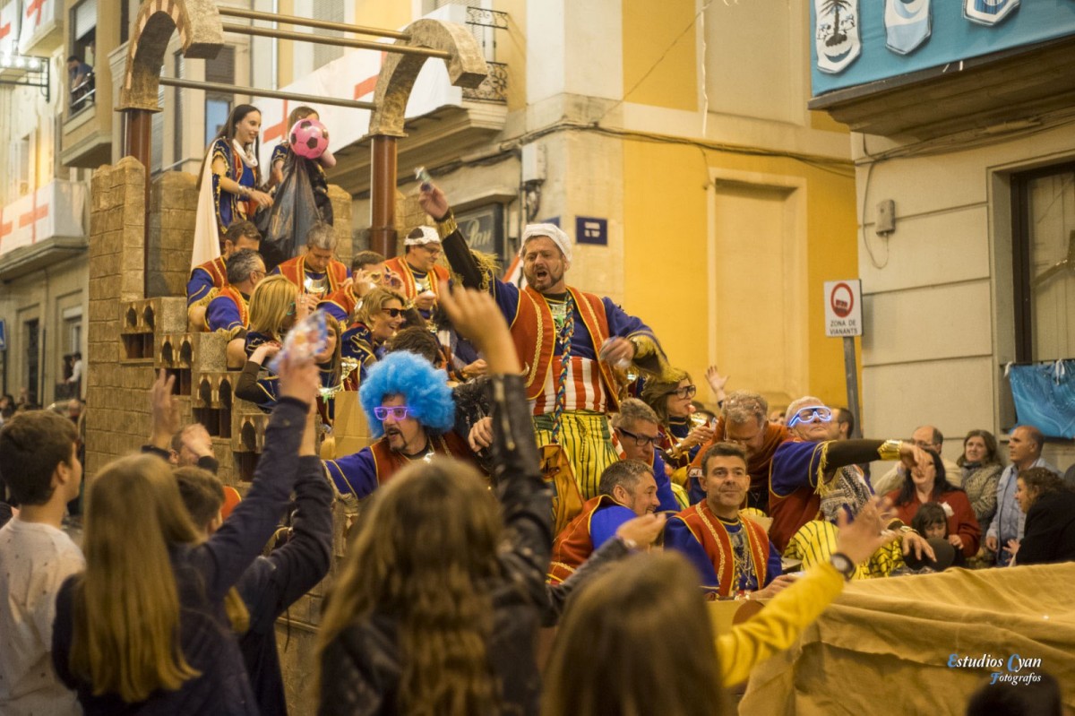A la retreta hi haurà fanalets que recorden la forma antiga de l’acte